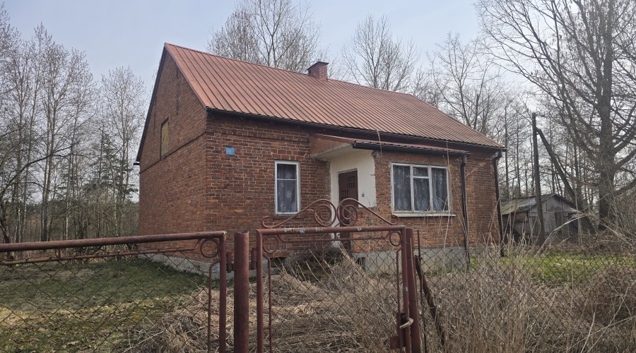 Dom 106m + budynek gospdarczo-garażowy 83m, działka 31,5 ara Łysaków